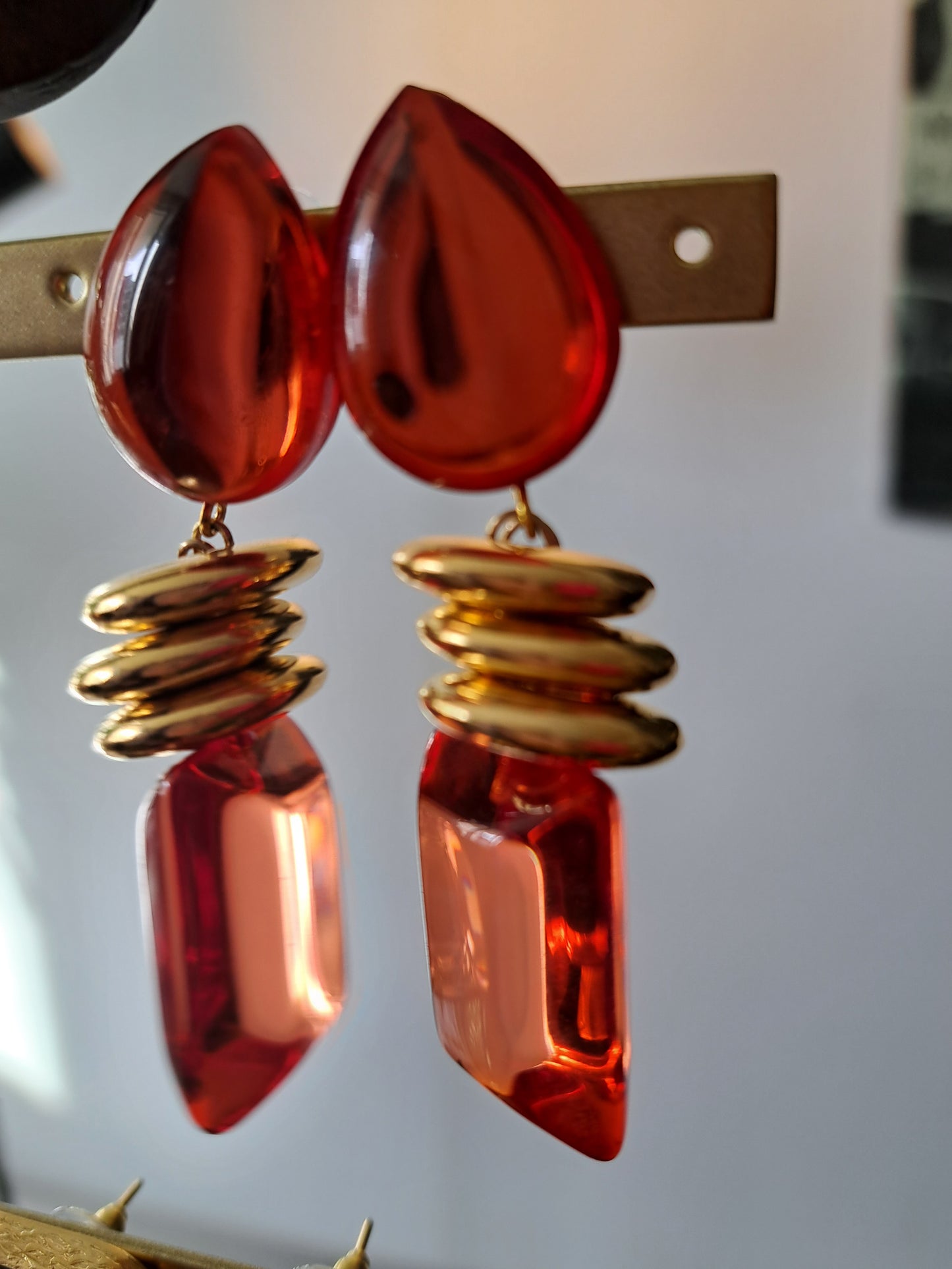 BerNice Amsterdam Earrings Gold and Orange red Resin