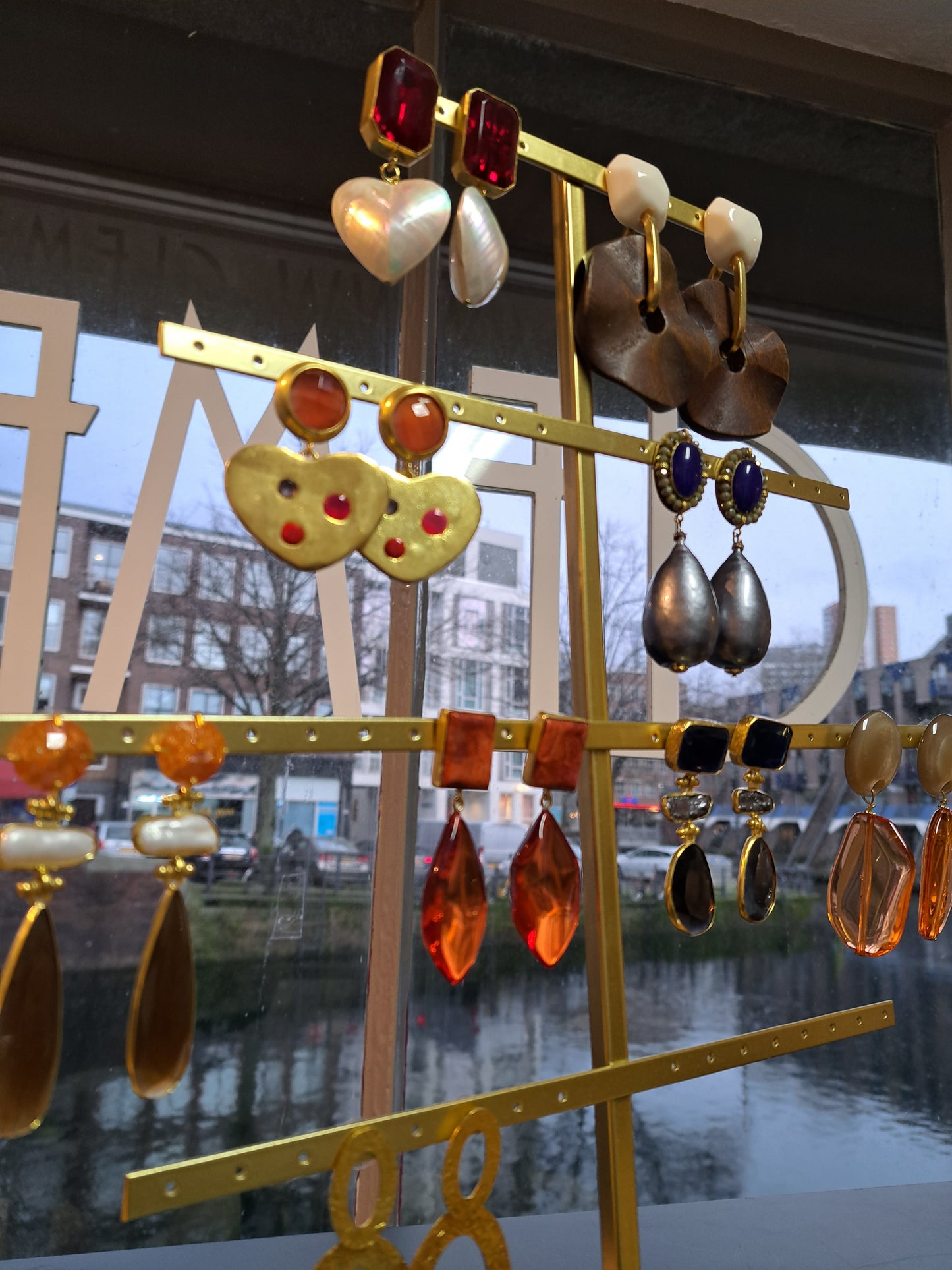 BerNice Amsterdam Golden Hearts with stones