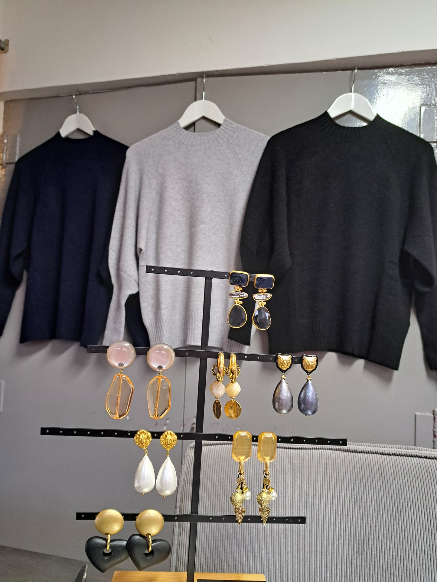 Alexandre Laurent Paris Viscose Trui Pofmouw Zwart