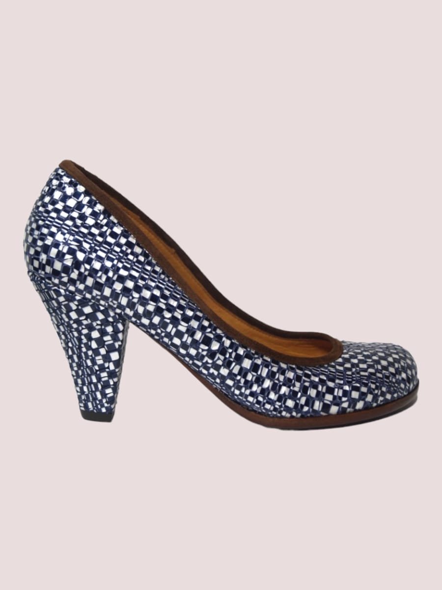 Chie Mihara Pump Rolling buzios navy