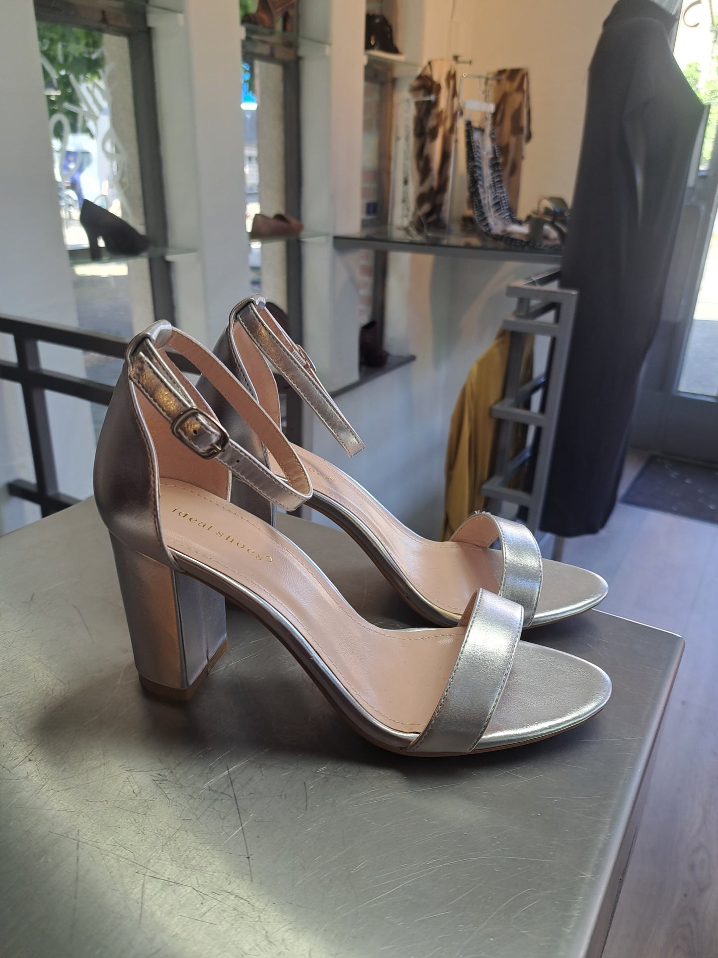 Vesna Sandals zilver